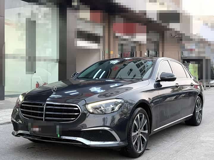 Zdjęcie 1 - Mercedes-Benz E-Class Hybrid