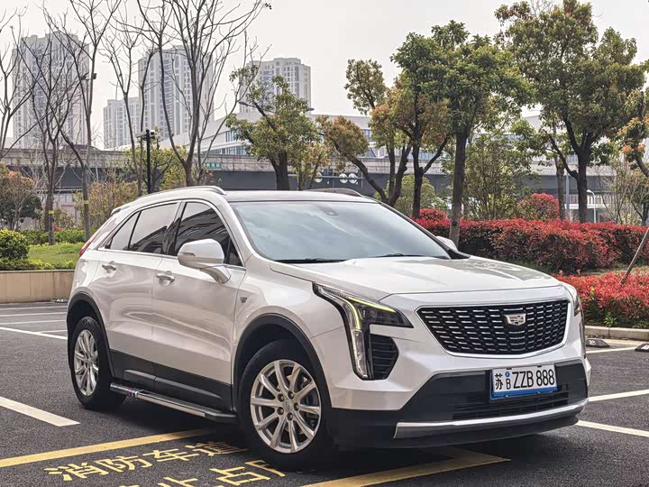 Фото 3 - Cadillac XT4