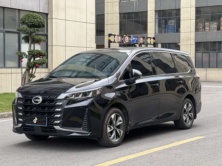 Zdjęcie 1 - GAC Trumpchi M6