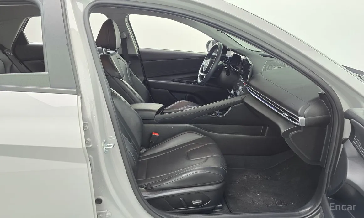 Hyundai Avante 2023 1.6