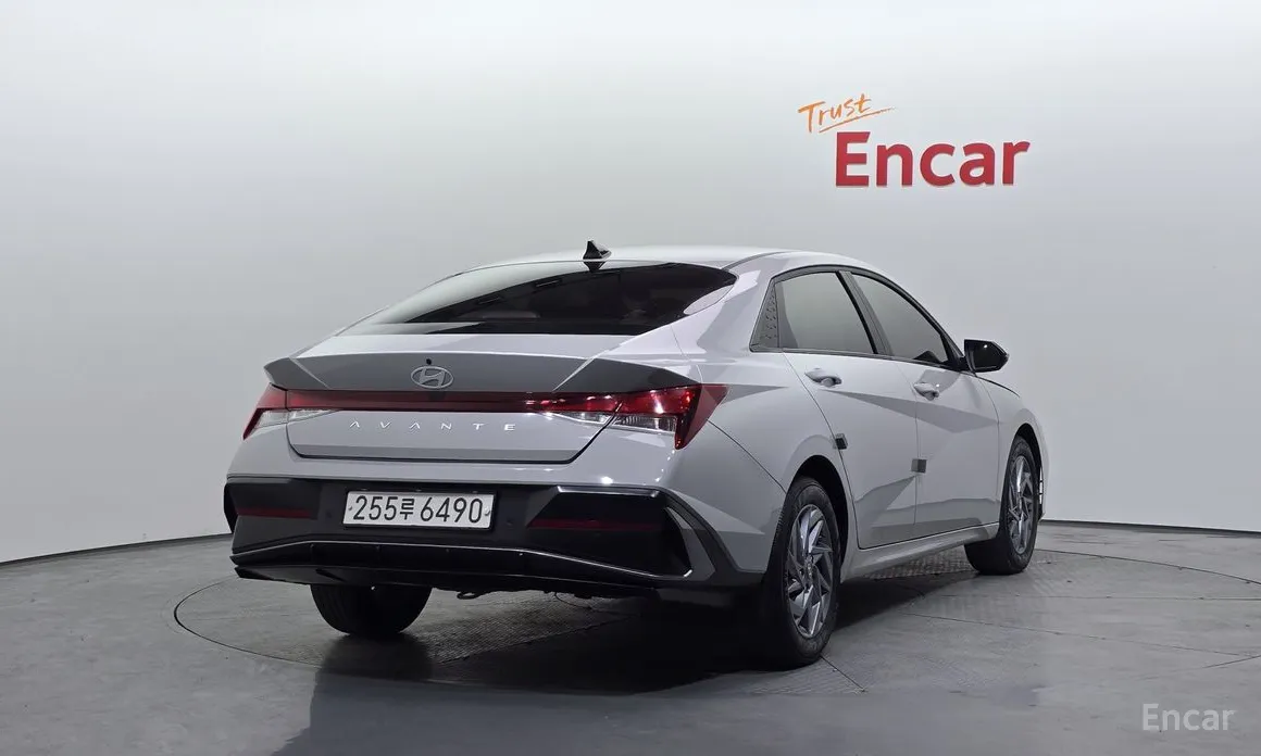 Hyundai Avante 2023 1.6