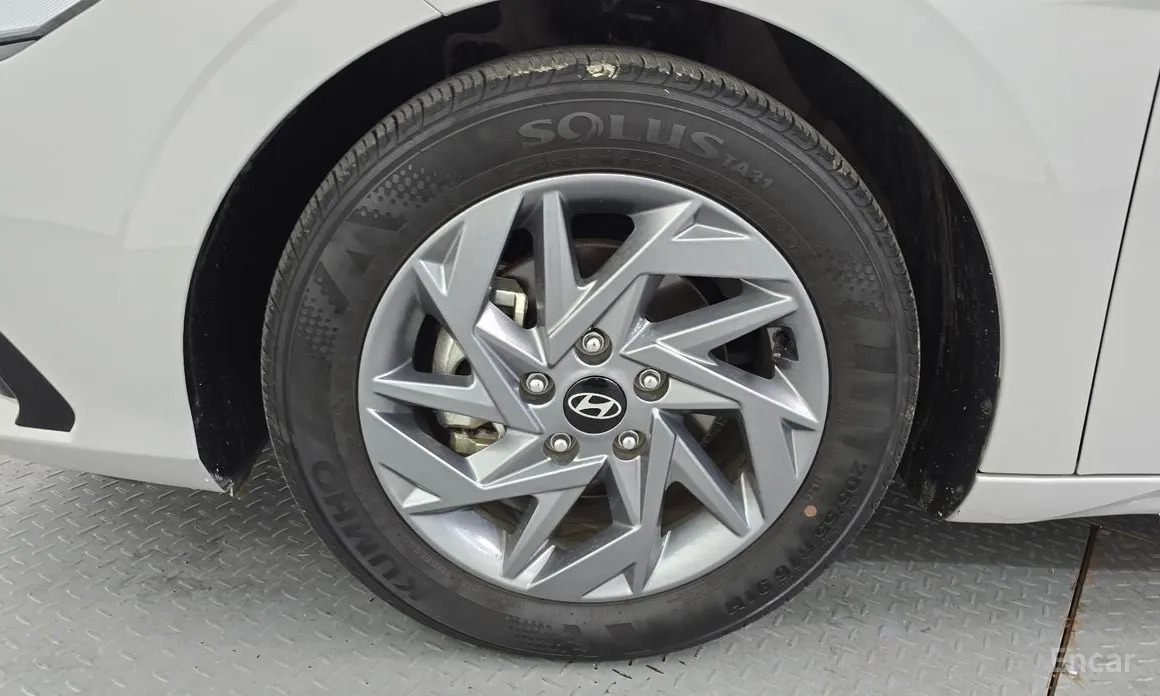 Hyundai Avante 2023 1.6