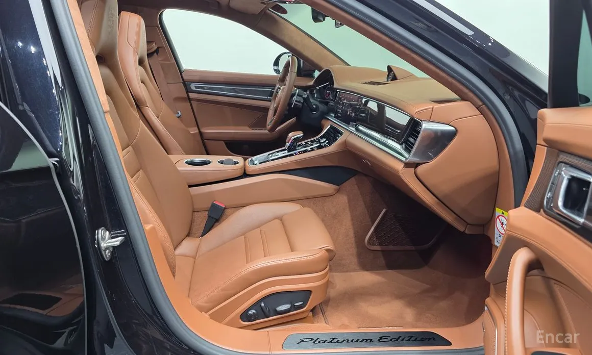 Porsche Panamera 2017 2.9 AWD Platinum Edition