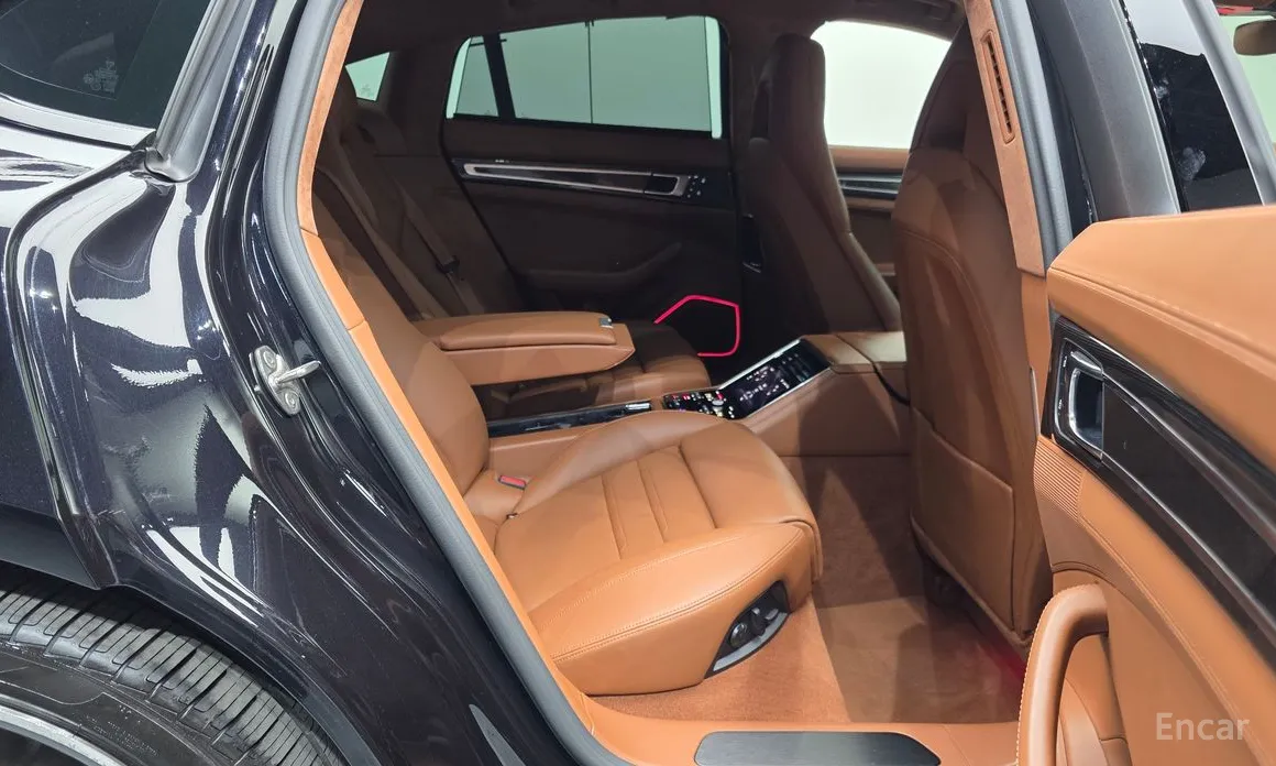 Porsche Panamera 2017 2.9 AWD Platinum Edition