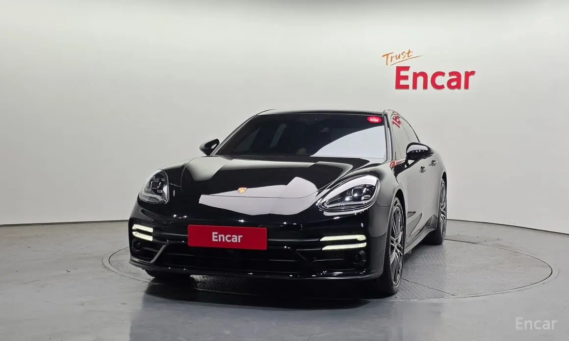 Porsche Panamera 2017 2.9 AWD Platinum Edition