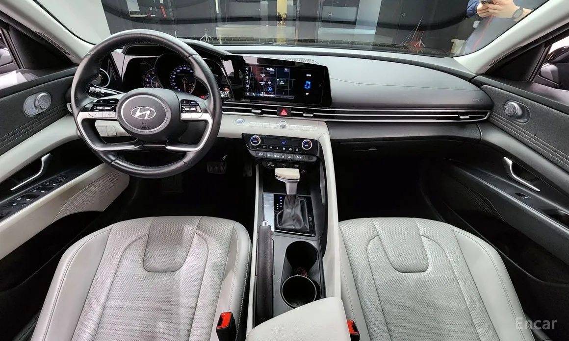 Zdjęcie 7 - Hyundai Avante