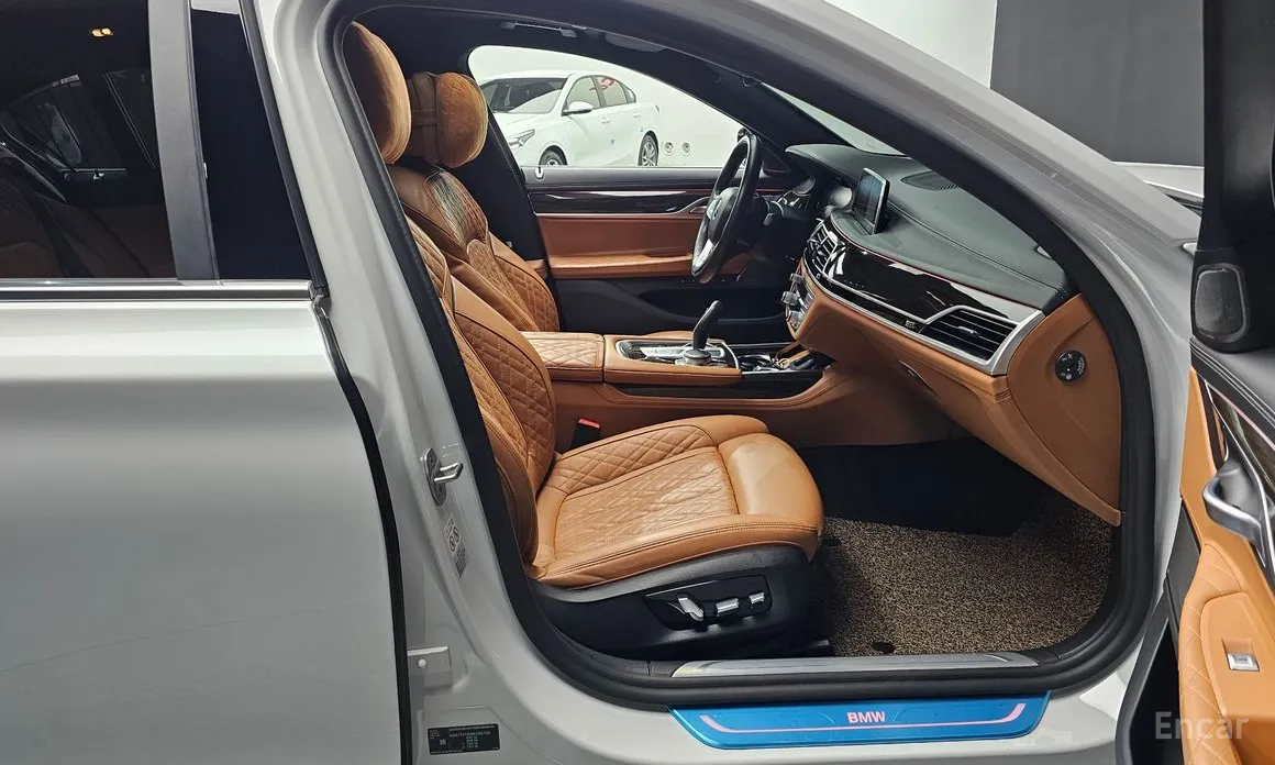 BMW 7 Series 2015 740Li xDrive Design Pure Excellence