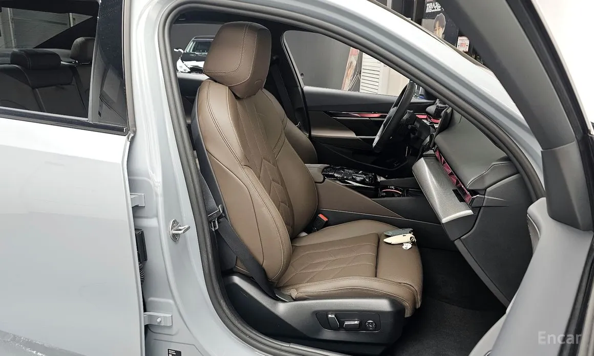 BMW 5 Series 2023 520i M Sport