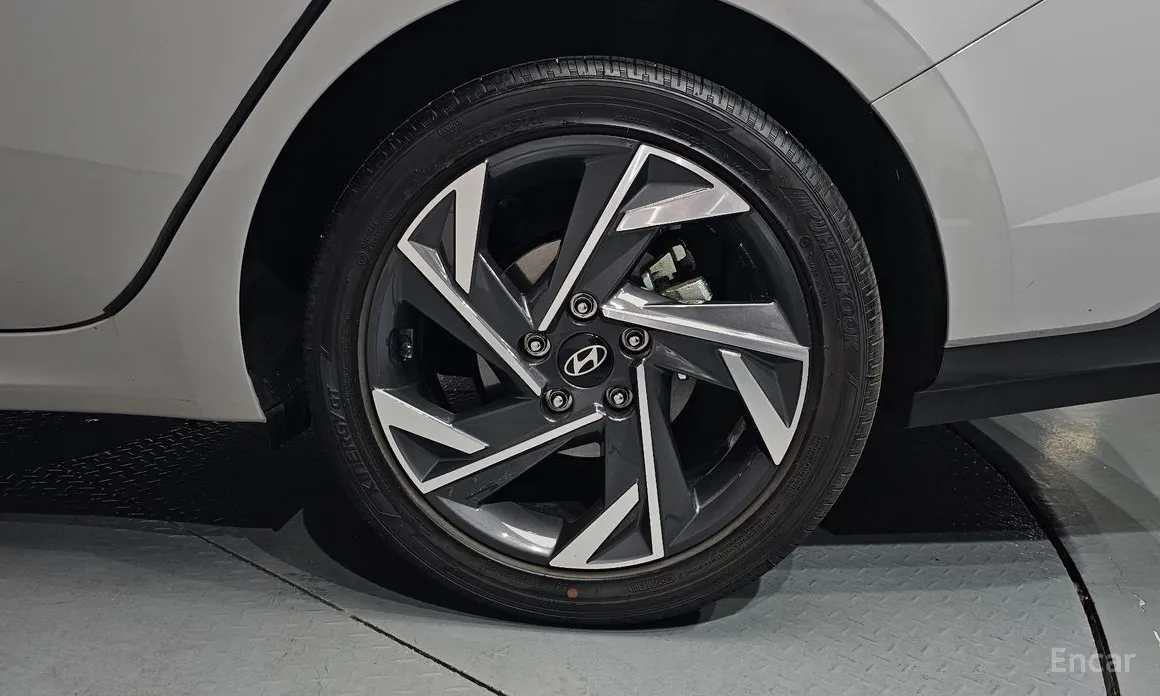 Hyundai Avante 2023 1.6