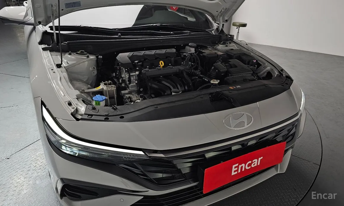 Hyundai Avante 2023 1.6