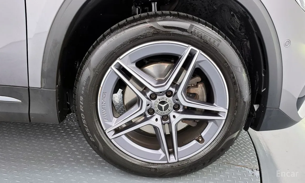 Mercedes-Benz GLA-Class 2020 GLA250 4MATIC