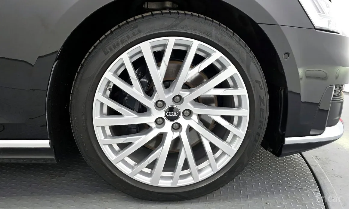 Audi A8 2018 55 TFSI Quattro LWB