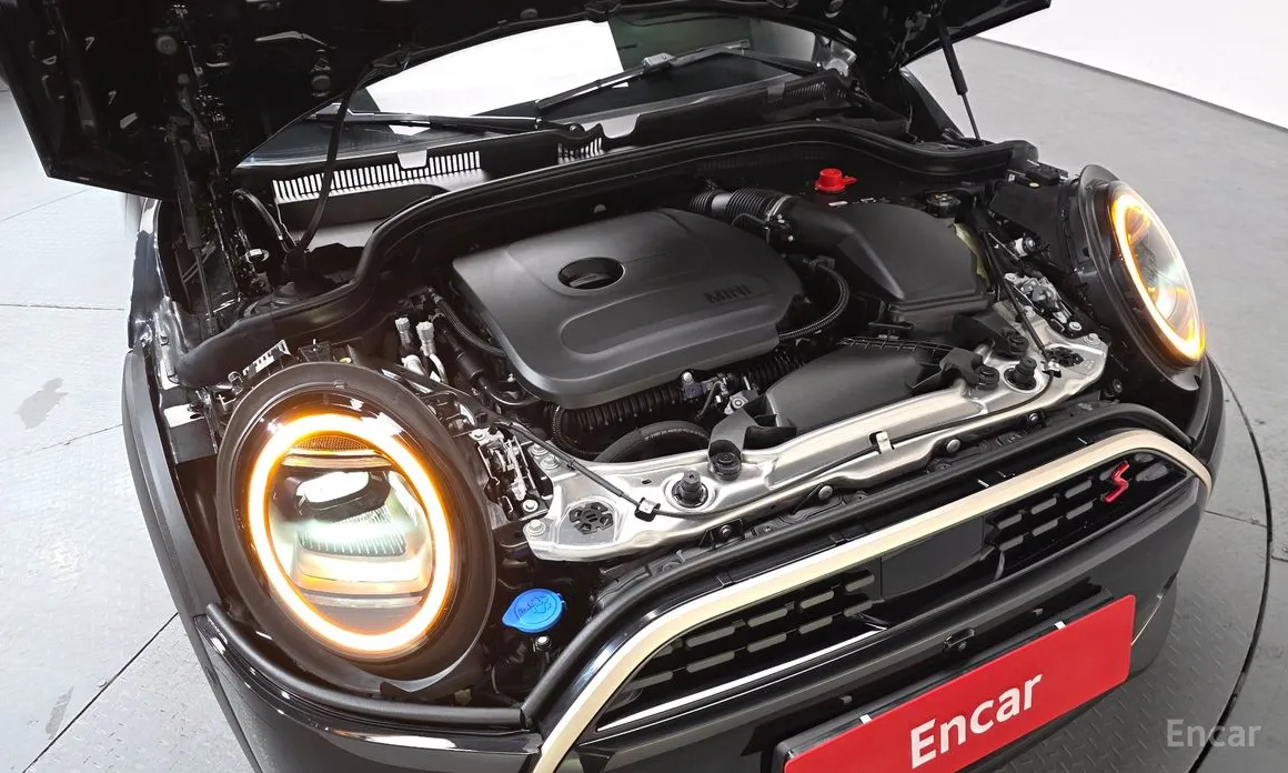 Mini Cooper 2024 5 Door Favoured