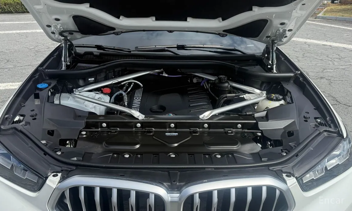Фото 6 - BMW X6