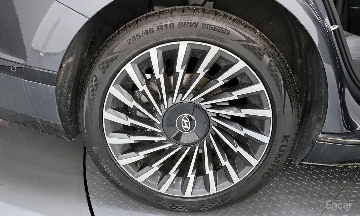 Фото 5 - Hyundai Grandeur