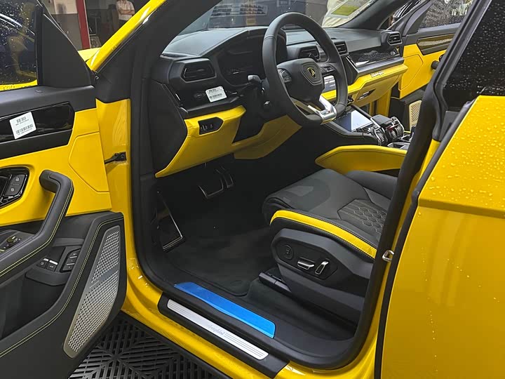 Lamborghini Urus SE 2025 2025款 4.0T 标准版