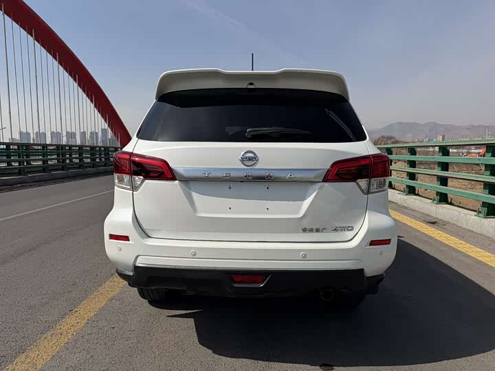 Nissan Terra 2020 2020款 2.5L XV 4WD 自动四驱旗舰版