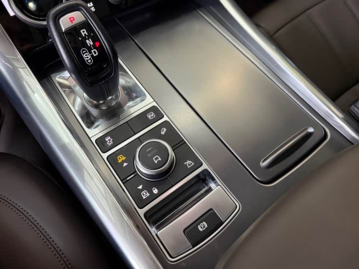 Фото 6 - Land Rover Range Rover Sport Hybrid