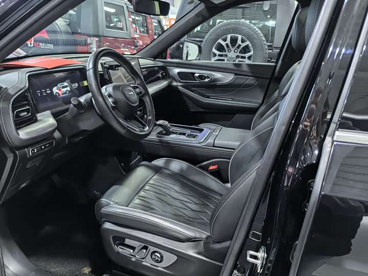 GAC Trumpchi GS8 2024 2024款 领航系列 2.0TGDI 两驱豪华智联版 7座
