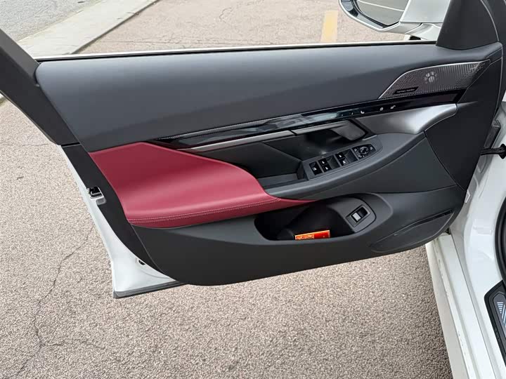 BMW i5 2025 2025款 eDrive 40L M运动套装