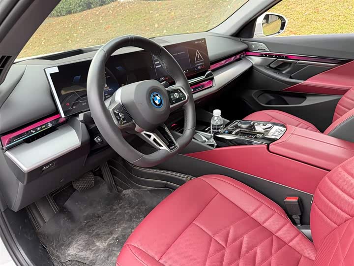 BMW i5 2025 2025款 eDrive 40L M运动套装