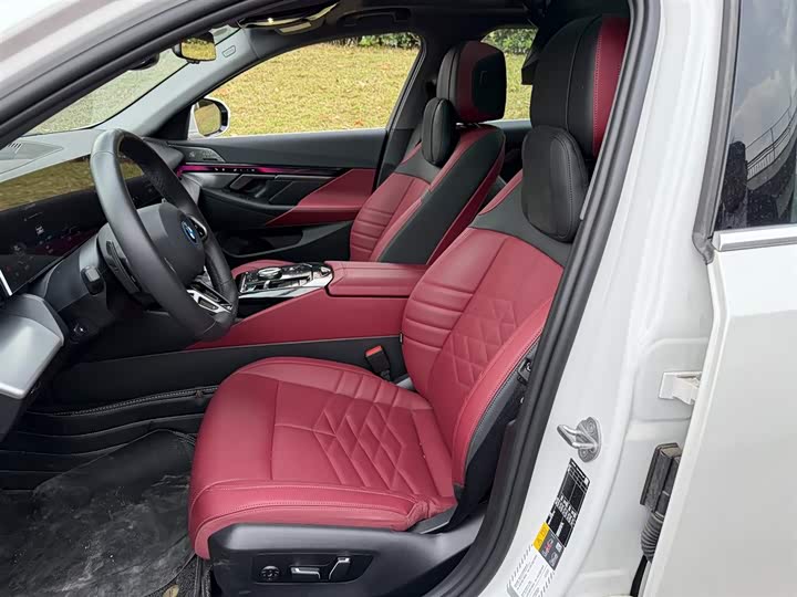 BMW i5 2025 2025款 eDrive 40L M运动套装