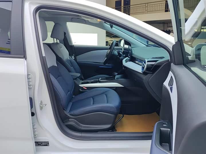 Chevrolet Monza 2024 2024款 1.5L 双离合悦享版