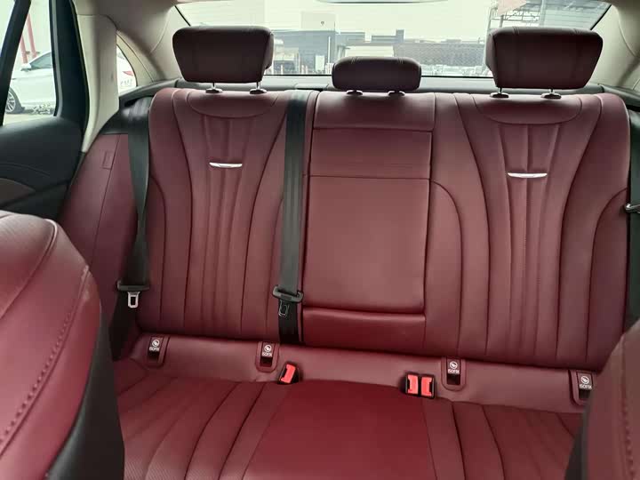 Photo 9 - Hongqi H5
