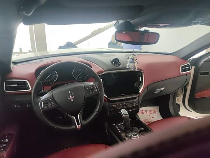 Maserati Ghibli 2021 2021款 2.0T 锋芒版