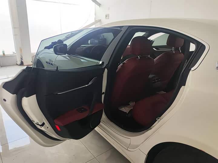 Maserati Ghibli 2021 2021款 2.0T 锋芒版