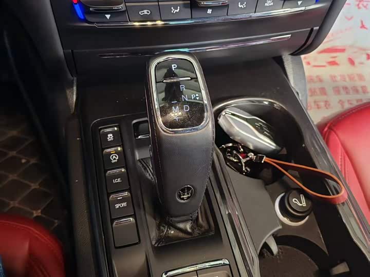 Maserati Ghibli 2021 2021款 2.0T 锋芒版