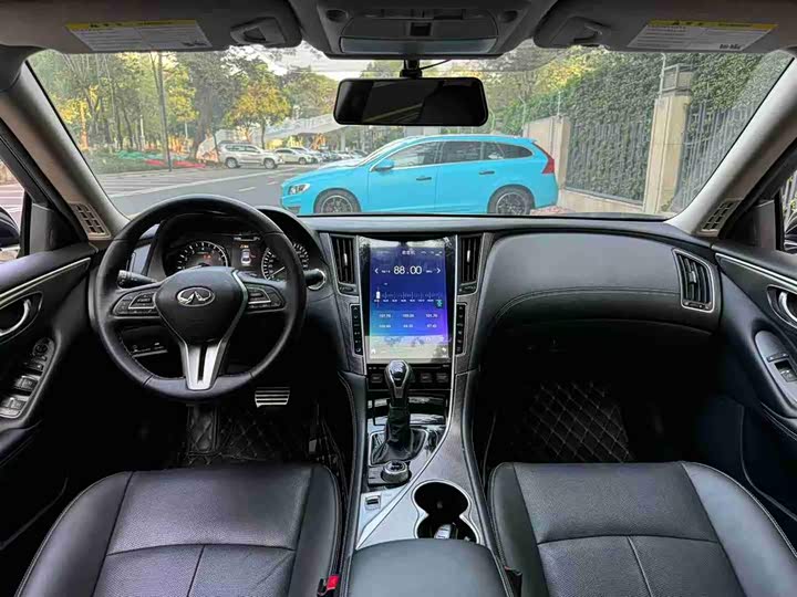 Фото 7 - Infiniti Q50L