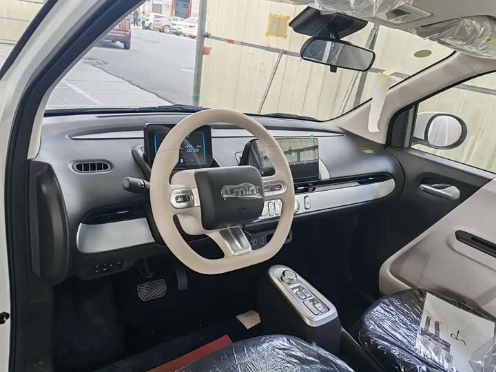 Changan Qiyuan (Nevo) Lumin 2026 2026款 宝藏版 205km 酷爱米 宁德