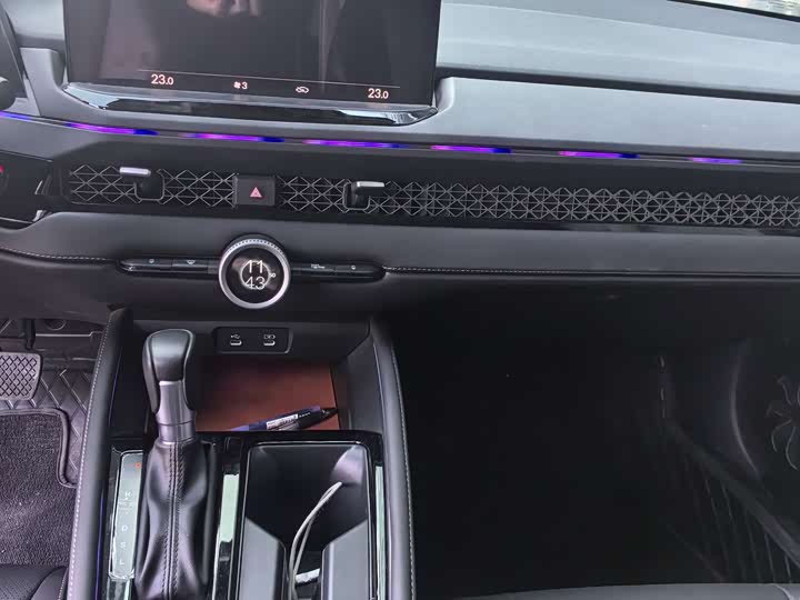 Honda Accord 2025 2025款 260TURBO 尊贵版