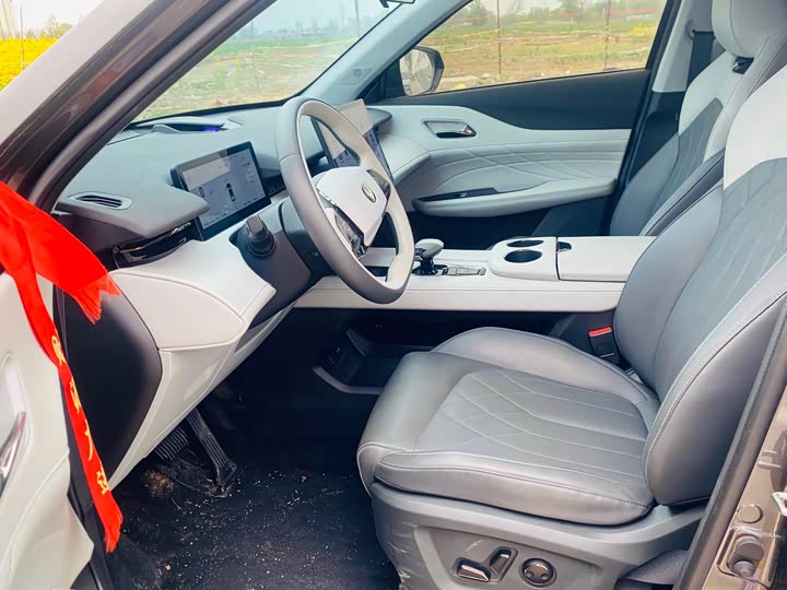 Changan UNI-Z Hybrid 2024 2024款 蓝鲸智电iDD 125km 卓越型