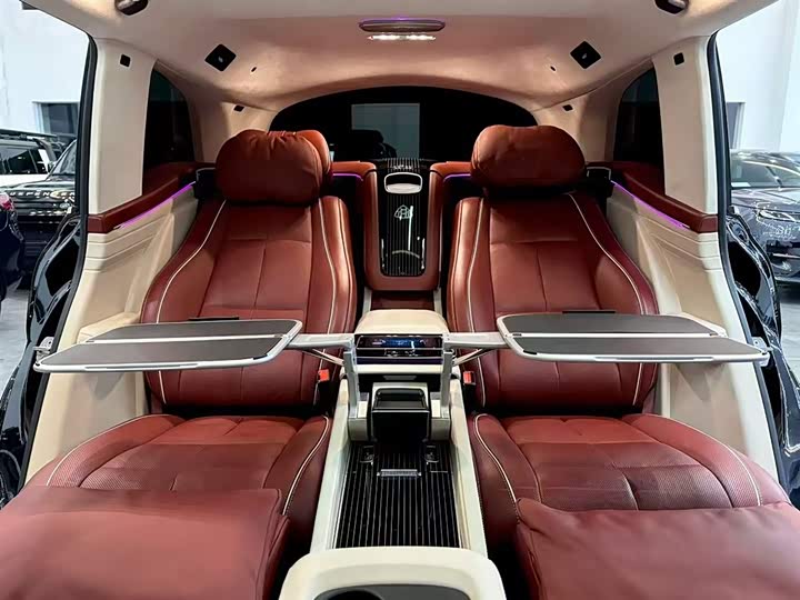 Mercedes-Benz GLS-Class 2022 2022款 GLS 450 4MATIC 豪华型