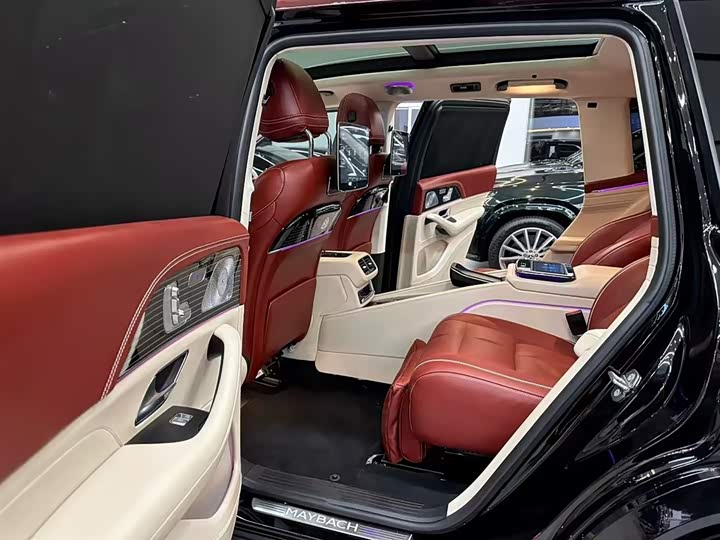 Mercedes-Benz GLS-Class 2022 2022款 GLS 450 4MATIC 豪华型