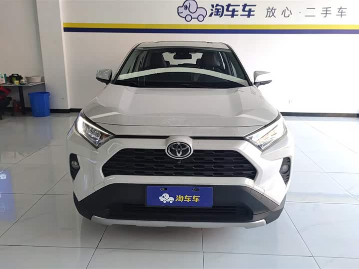 Toyota RAV4 2021 2021款 2.0L CVT两驱风尚PLUS版