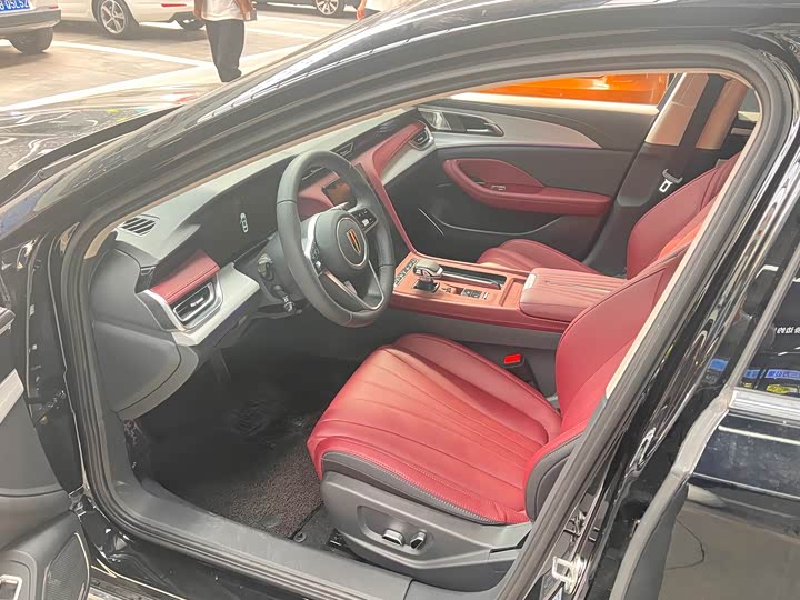 Hongqi H5 2025 2025款 2.0T 自动旗领版