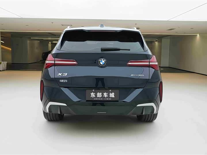 BMW X3 2025 2025款 xDrive30L 尊享型 M运动套装