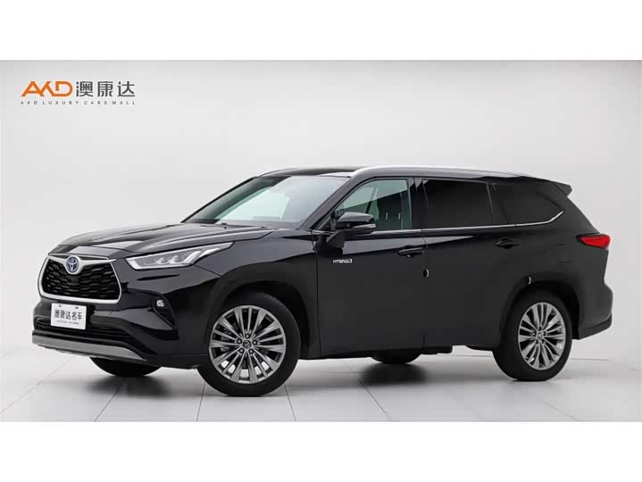 Photo 1 - Toyota Highlander