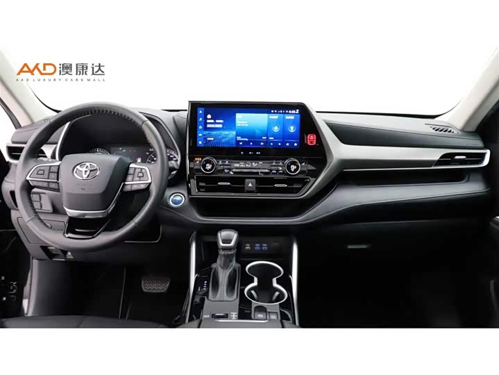 Photo 5 - Toyota Highlander