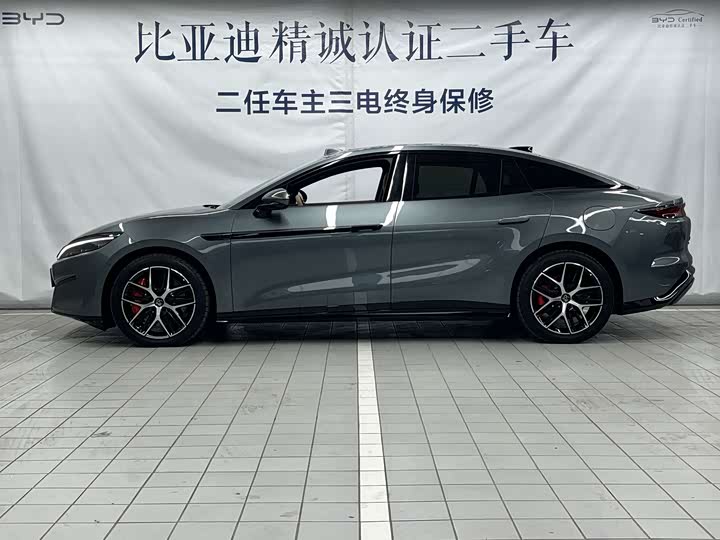 2025 BYD Han L