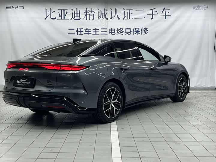 2025 BYD Han L