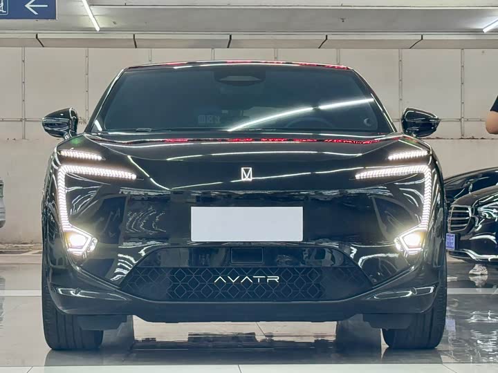 2025 Avatr 11