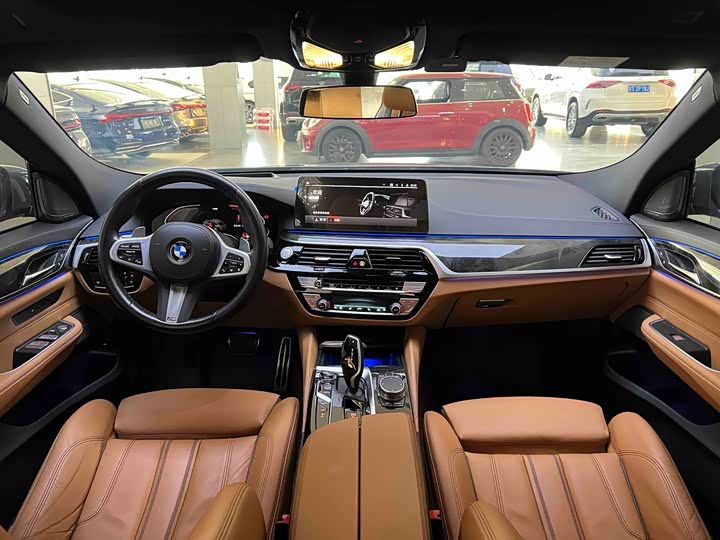 Фото 5 - BMW 6 Series GT