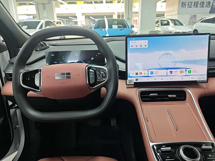 Geely Galaxy L6 2025 2025款 EM-i 60km 启航版