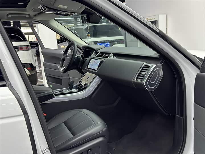 Фото 8 - Land Rover Range Rover Sport Hybrid