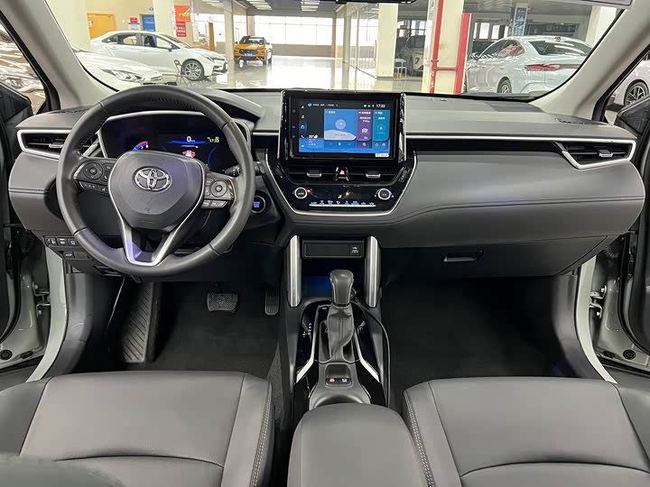 Фото 6 - Toyota Corolla Cross