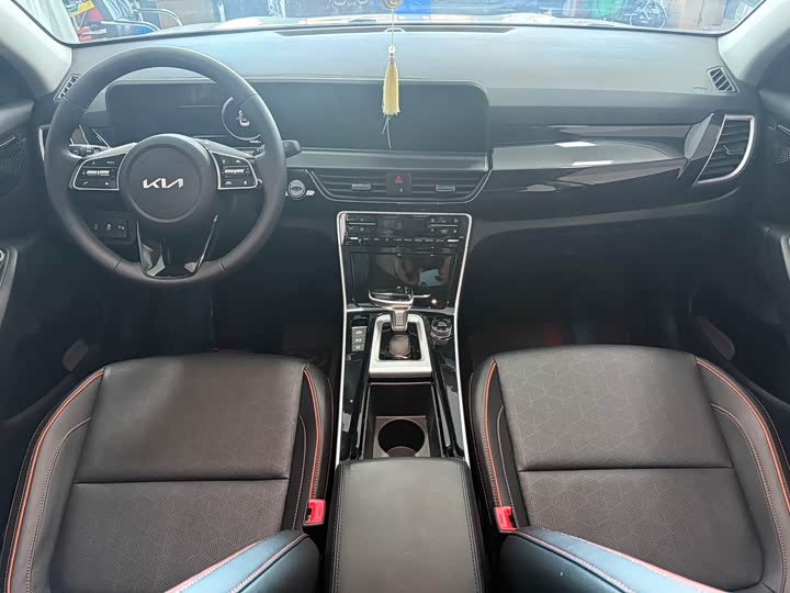 Kia Seltos 2023 2023款 1.5L CVT尊贵版